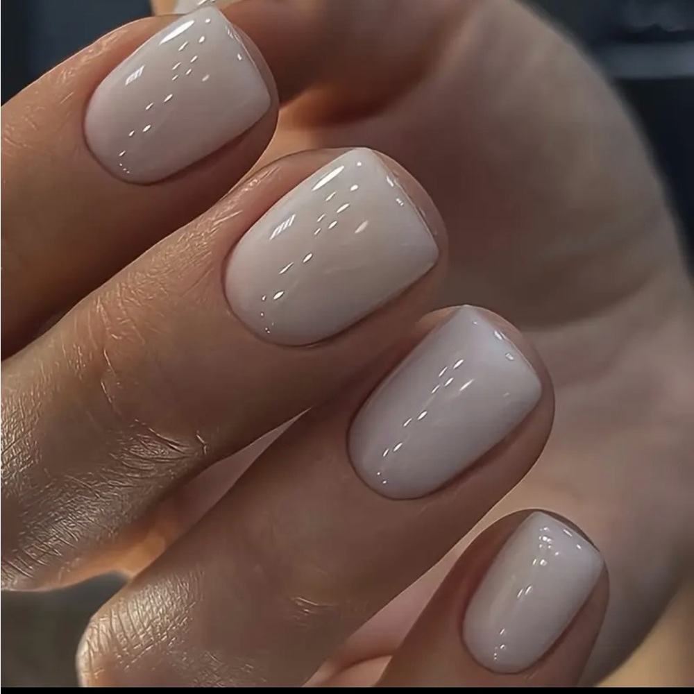 Glossy Nude Manicure